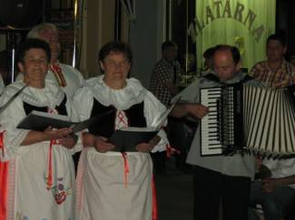 Rasplesani Česi i Slovaci oraspoložili okupljene (video)