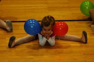 Velika: Doček Djeda Božićnjaka uz Veličke mažoretkinje