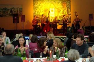 Velika: Advent s Legendama