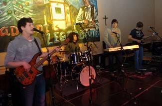 Velika: Advent s Legendama