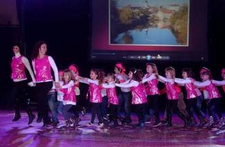 Požeške mažoretkinje: Plesom i pjesmom kroz Hrvatsku