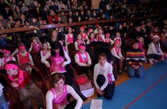 Požeške mažoretkinje: Plesom i pjesmom kroz Hrvatsku