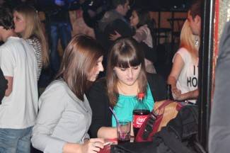 Požega: Studentski party u Bestu