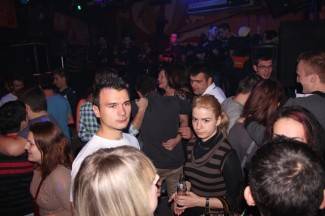 Požega: Studentski party u Bestu