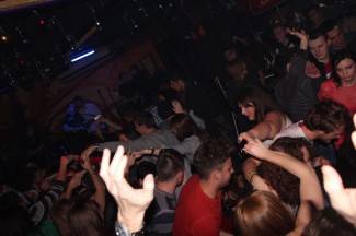 Požega: Studentski party u Bestu