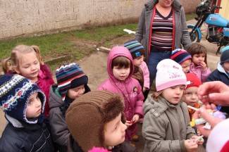 Požega: Moto Mrazovi obišli požeške mališane