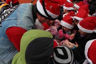 Požega: Moto Mrazovi obišli požeške mališane