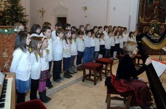 Požega: Božićni koncert u katedrali