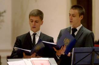 Požega: Božićni koncert u katedrali