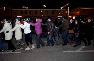 Požega: Doček Nove godine na Trgu Sv. Trojstva