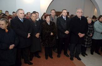 Požega: Pravoslavni vjernici proslavili Badnjak i Božić