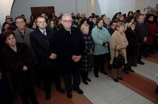 Požega: Pravoslavni vjernici proslavili Badnjak i Božić