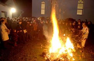 Požega: Pravoslavni vjernici proslavili Badnjak i Božić