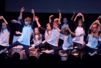 Požega: Plešimo hrvatsko - starije dobne skupine