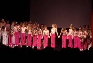 Požega: Plešimo hrvatsko - starije dobne skupine