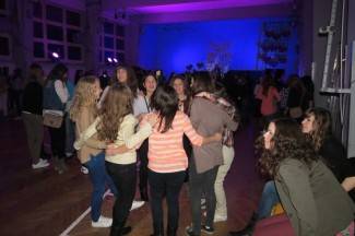 Požega: Gimnazijska fešta za Valentinovo