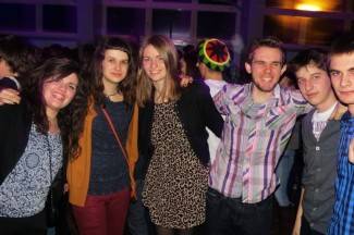 Požega: Gimnazijska fešta za Valentinovo