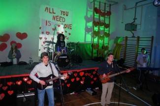 Požega: Gimnazijska fešta za Valentinovo