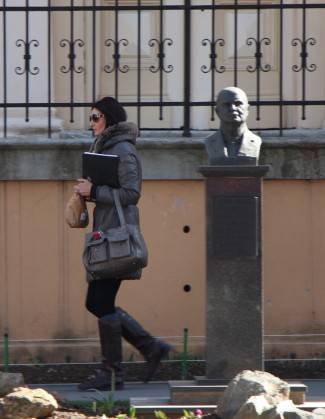 Požega: Lijepe žene prolaze kroz grad