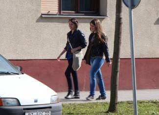 Požega: Lijepe žene prolaze kroz grad