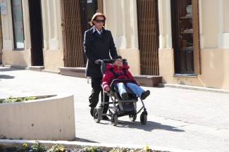 Požega: Lijepe žene prolaze kroz grad