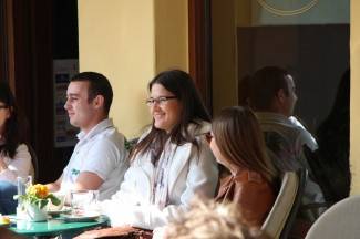 Požega: Lijepe žene prolaze kroz grad