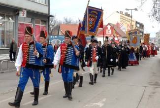 Grgurevo u Požegi: Mimohod povijesnih postrojbi