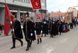Grgurevo u Požegi: Mimohod povijesnih postrojbi