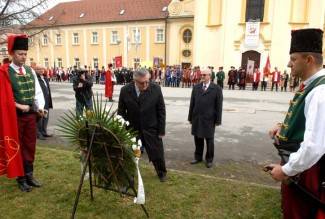 Grgurevo u Požegi: Mimohod povijesnih postrojbi
