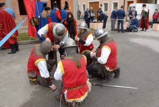 Grgurevo u Požegi: Mimohod povijesnih postrojbi