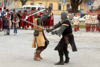 Grgurevo u Požegi: Mimohod povijesnih postrojbi