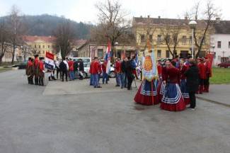 Grguri prošetali Požegom, ovaj put bez incidenta
