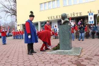 Grguri prošetali Požegom, ovaj put bez incidenta