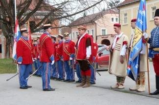 Grguri prošetali Požegom, ovaj put bez incidenta