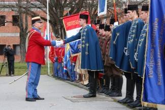 Grguri prošetali Požegom, ovaj put bez incidenta