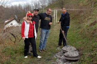Požežani proslavili Grgurevo u vinogradima