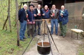 Požežani proslavili Grgurevo u vinogradima