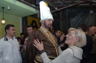 Požežani proslavili Grgurevo u vinogradima