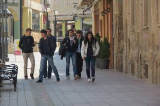 Lijep i sunčan dan: Požega, 4.4.2013.