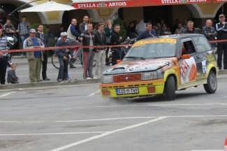 Najspretniji vozači se okušali na glavnom trgu (video)