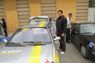 Najspretniji vozači se okušali na glavnom trgu (video)