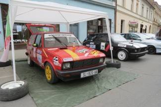 Najspretniji vozači se okušali na glavnom trgu (video)