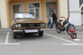 Najspretniji vozači se okušali na glavnom trgu (video)