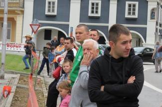 Najspretniji vozači se okušali na glavnom trgu (video)