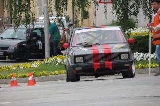 Najspretniji vozači se okušali na glavnom trgu (video)