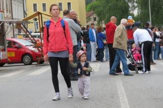 Najspretniji vozači se okušali na glavnom trgu (video)