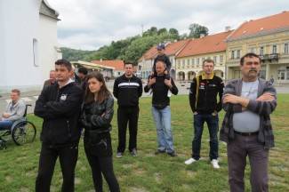 Najspretniji vozači se okušali na glavnom trgu (video)