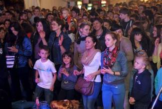 Koncert: Crvena jabuka u Velikoj