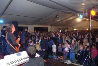 Koncert: Crvena jabuka u Velikoj