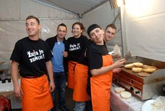 Koncert: Crvena jabuka u Velikoj